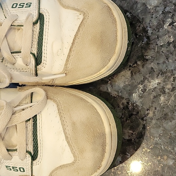 New Balance 550 Men's White and Green Retro-Inspired Sneakers Size 5.5 - Picture 2 of 15